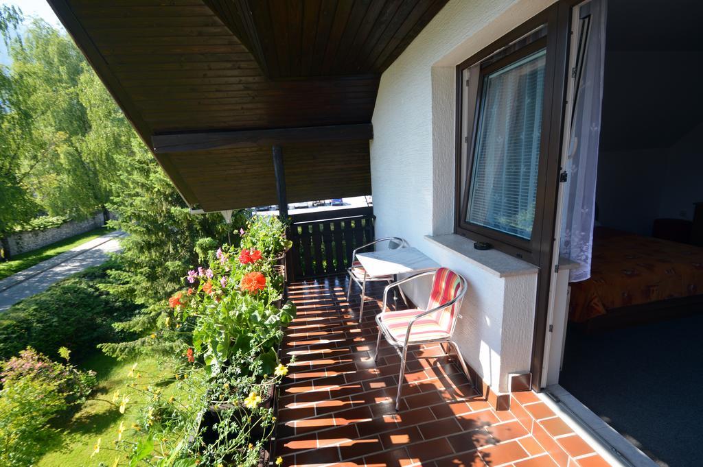 B&B Brezov Gaj Kranjska Gora Esterno foto