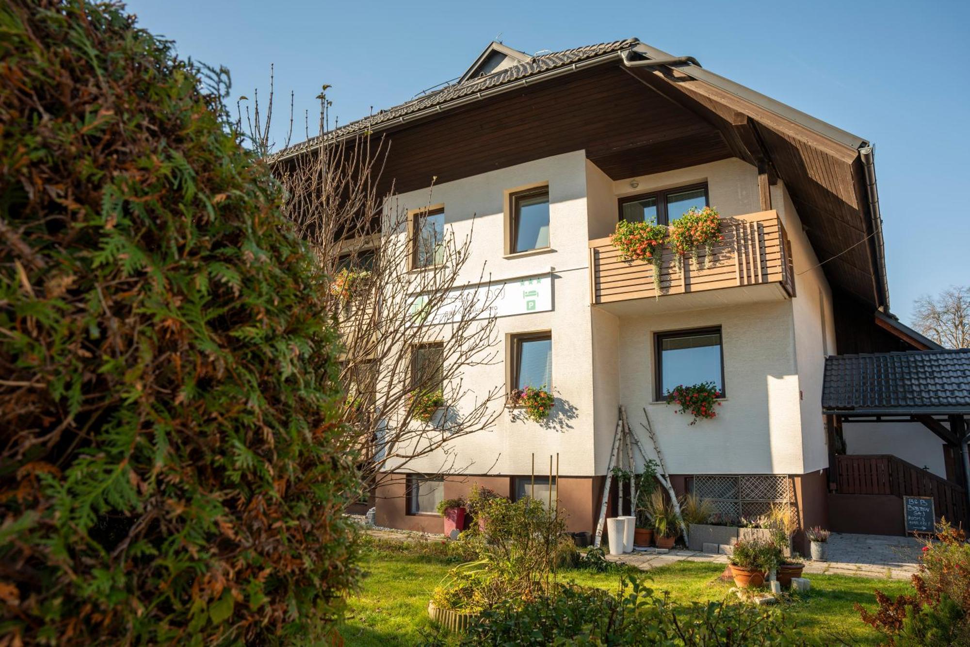 B&B Brezov Gaj Kranjska Gora Esterno foto