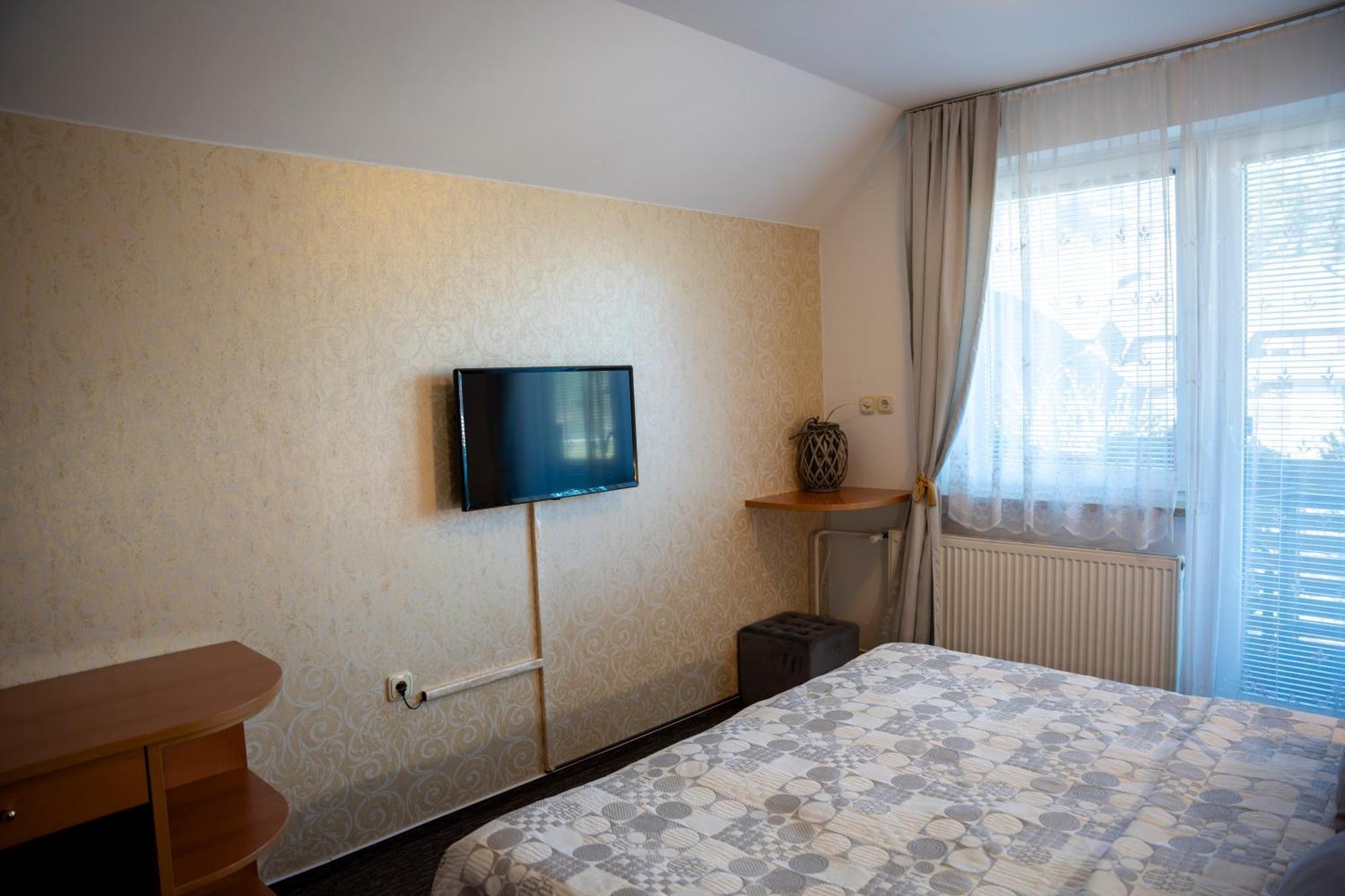 B&B Brezov Gaj Kranjska Gora Esterno foto